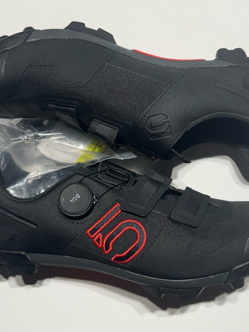 Size 8.5 Adidas Five Ten Kestrel Men's BOA Mountain Clipless Shoes Black GW9431